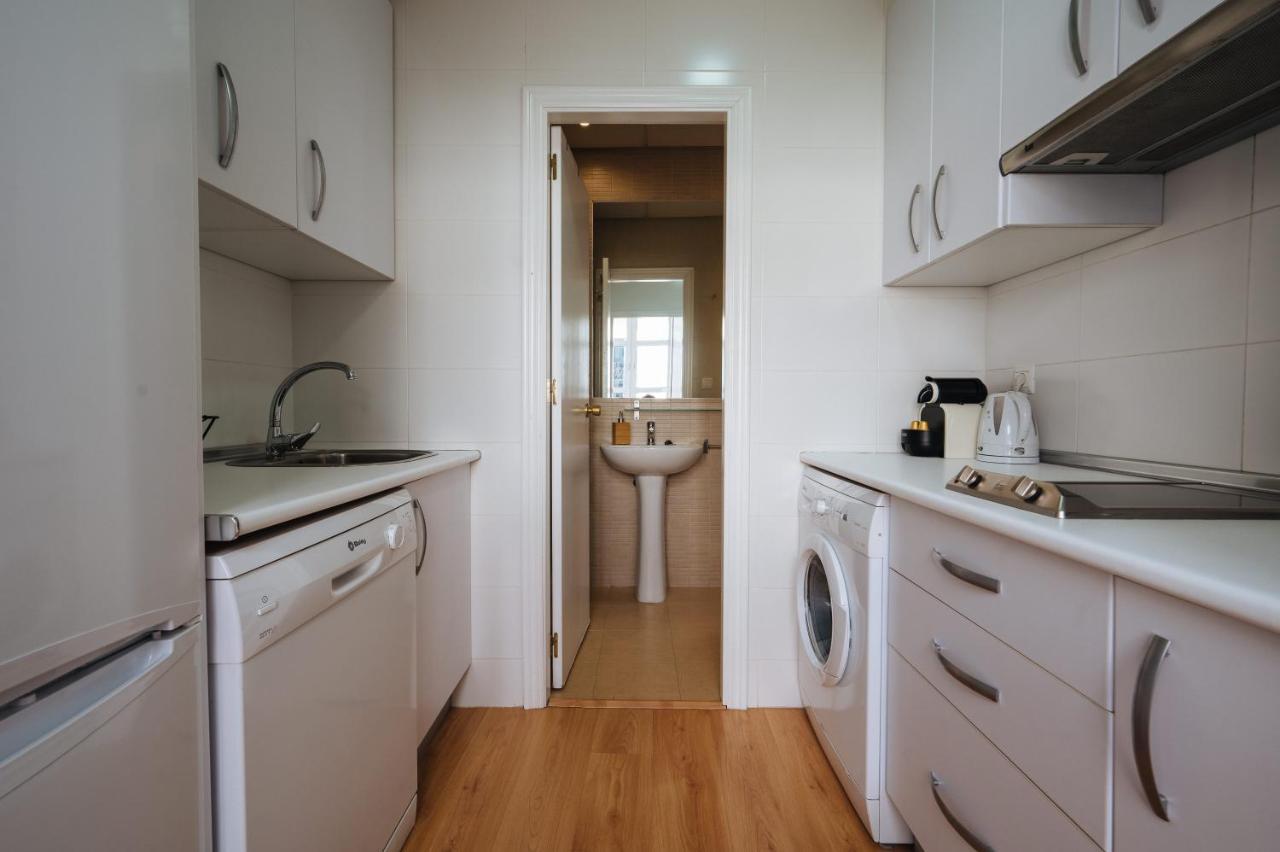 Hostly Rivero 2a Center Loft-fibre-communal Terrace-parking Optional-cless Appartement Sevilla