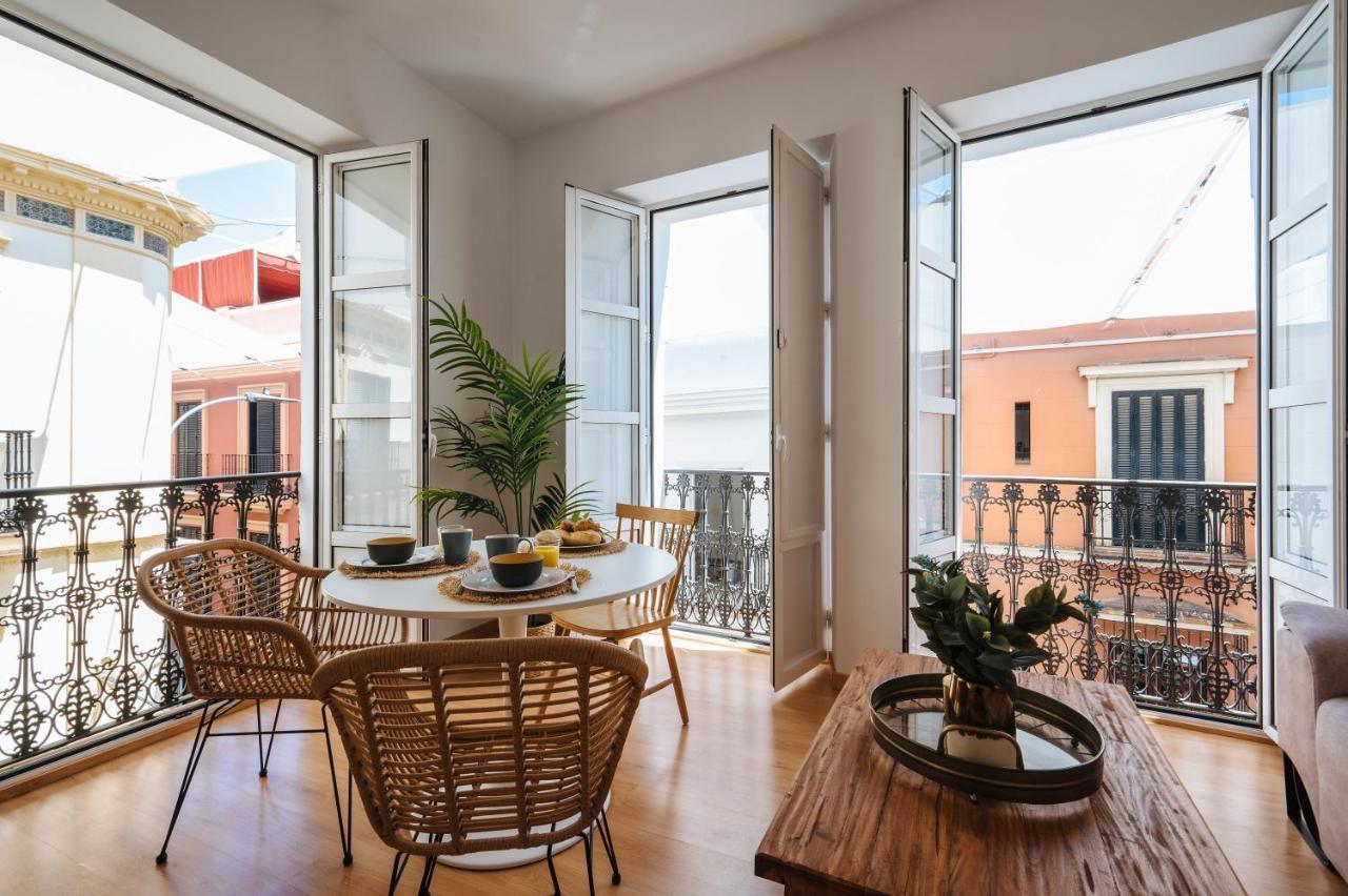 Appartement Hostly Rivero 2a Center Loft-fibre-communal Terrace-parking Optional-cless *