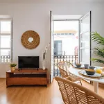 Hostly Rivero 2A Center Loft-Fibre-Communal Terrace-Parking Optional-Cless