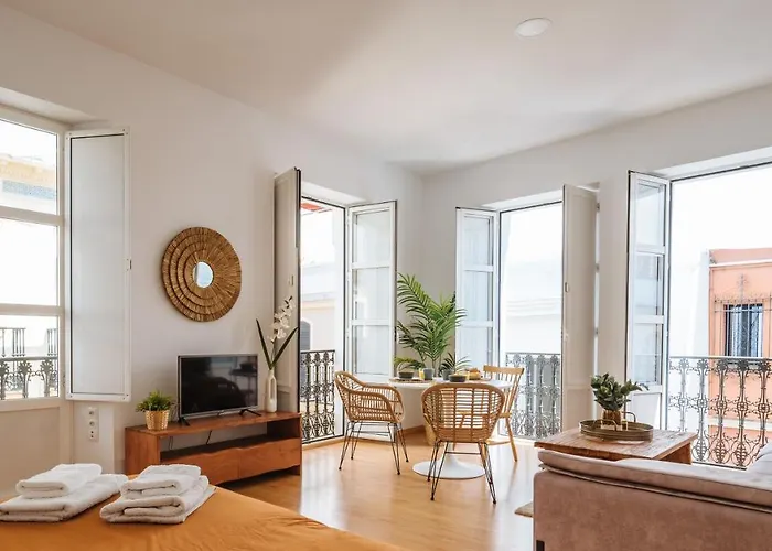 Hostly Rivero 2A Center Loft-Fibre-Communal Terrace-Parking Optional-Cless